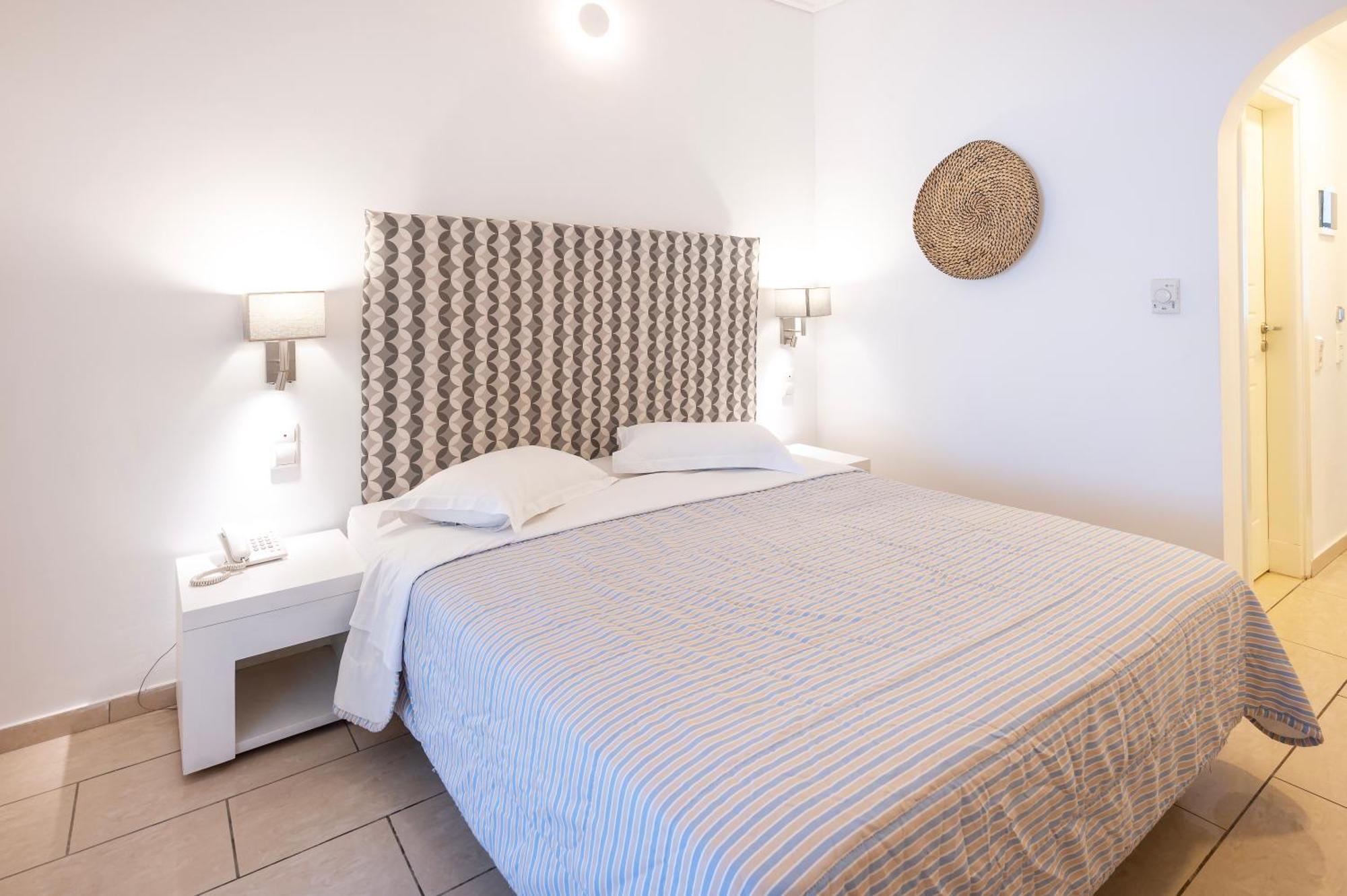Orizontes Hotel Santorini Pýrgos Extérieur photo
